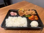 唐揚げ弁当（肉と米 焼肉 えびす）