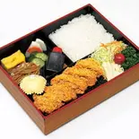 メンチかつ弁当（とんかつ屋 双葉葛西）