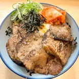 自家製チャーシュー丼（しばいけ）