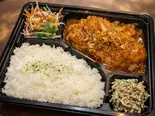 ガーリックバターチキン（食酒場Nest広尾）