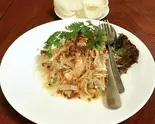 パパイヤサラダ GỎI ĐU ĐỦ TÔM THỊT（フォーゴン）
