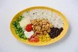 スパイシーチキンボウル Spicy Chicken Bowl（フリホーレスブリトー＆サラダ 麻布十番）