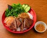 つくねの和え麺（ベトナム料理 Chi-Chan 上野店）