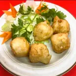 揚げイカ団子(中華料理トウエイ)