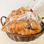 ミニバタークロワッサン(5個) 残り4個（COSTOコンビニ）