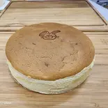 レモンチーズケーキ（焼きたてチーズケーキベテイ）