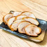 特上・炙りチャーシュー皿(チャーシュー9枚)（ご褒美チャーシュー丼 ぶた丸）