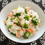 菜の花と鮭の混ぜご飯（おかず屋 吟）