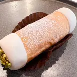 カンノーリ(ピスタチオ)（soufflé par le vent）