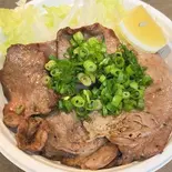 極上炙り塩タン丼100g（炭火焼鳥 炭火屋一）