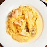 エビと玉子炒め(香港厨房 風香園 町田店)