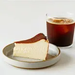 【当店人気No.1】バスクチーズケーキ+ドリンクセット|BASQUE CHEESECAKE+DRINK SET（HEIM Coffee）