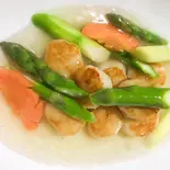 特撰帆立と季節野菜焼き炒め（瑞京）
