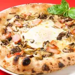 ビスマルク（PIZZA PAZZA）
