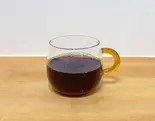 挽きたてホットコーヒー(しろいパンケーキとみずいろレモネード)