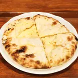 チーズナン/Cheese Nan（ガンディー アジアン料理）