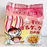 [三養]クリームカルボ ブルダック炒め麺 5P（韓ビニ 足立店）