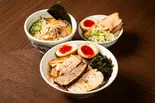 特製つけめん(四種チャーシュー入り)とミニチャー玉丼セット（つけめんさなだ 千住本店）