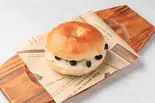 ブルーベリークリームチーズ ベーグルサンド（4TH STREET BAGEL）