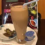 インドのアイスマサラミルクティー/Ice Masala Tea（インドアジアンダイニングバー＆レストラン サビナ）