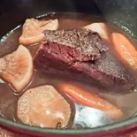祖師ヶ谷大蔵大根を使った牛ほほ肉の赤ワイン煮込み（世田谷西洋食堂）