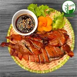 アヒル肉のマックマット香りロースト Aromatic Mac Mat Roast Duck(BAMBOO RESTAURANT)
