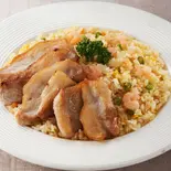 ピラフ＆豚トロ焼肉（洋食屋 やまの）