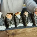 〈明太クリームチーズ〉（となりのと）