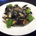 ムール貝の白ワイン蒸し（牡蠣＆海老バル EAST BLUE 西池袋店）