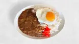 目玉焼きカレー（喫茶お食事のたけ川）