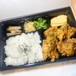 韓チキン弁当（韓ビビンバ石焼家）
