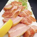 厚切りベーコン炙り焼き（星野酒場）