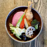 煮込みチキンと野菜のカレー(スープカレーポニピリカ 下北沢店)