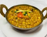 ダルチキンカレー Dal Chicken Curry（インド・アジアンレストラン＆バーリアル）