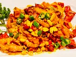 サクサク揚げエビとピーナッツの唐辛子炒め【香酥蝦】（川覇王）