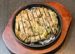 ハーブチキン / Herb-Grilled Chicken（炭火BULL鶏 相模大野店）