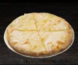 チーズナン/Cheese Naan（インドカレー エベレスト•スパイスダイニング王子）