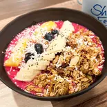 ピタヤボウル Pitaya bowl（Shark Fellows Coffee）