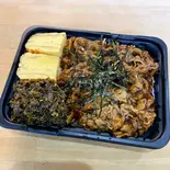牛カルビ丼（お弁当とお惣菜のお店 ポコちゃん）