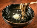 黒カレーうどん（焼肉 黒松）