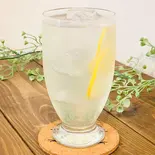 自家製レモンスカッシュ（CAFE ROOTS）