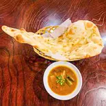 日替わりカレー&ナンセット Higaeari&Nan Set(キズナ キッチン)
