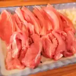 山羊刺し（海と土 灯）