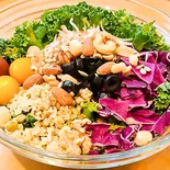 《ケールが苦くない！》 サラダケールの超ベジタリアンボウル Salad kale super vegetarian bowl（サラダデリMARGO）