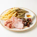 おつまみセット(前菜5種盛り合わせ)(GOOD MORNING CAFE NOWADAYS)
