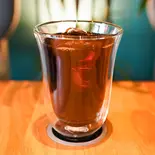 本日のアイス・ハンドドリップコーヒー レギュラーサイズ / Today's Pour Over Cold Coffee Regular size（コーヒーロースタリーセルバ）