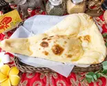プレーンナン Plain Naan（インド料理 マユール）
