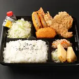 ミックスかつ弁当（うまい館 中央店）