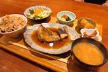 魚の煮付け弁当 ≪混ぜご飯≫（布目の里新町店）