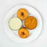 Uddin Vada(2pc) ウディン・ワダ(2個)（ニルワナム愛宕店）